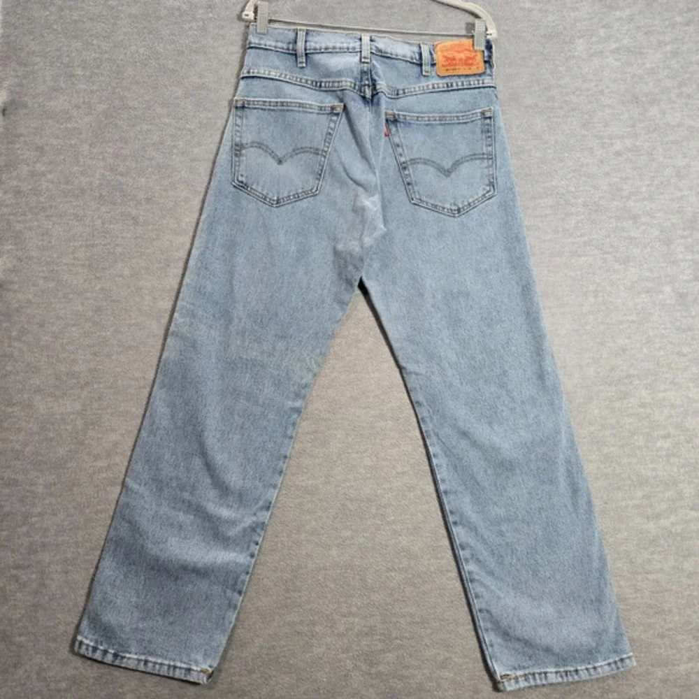 Levis *we offer